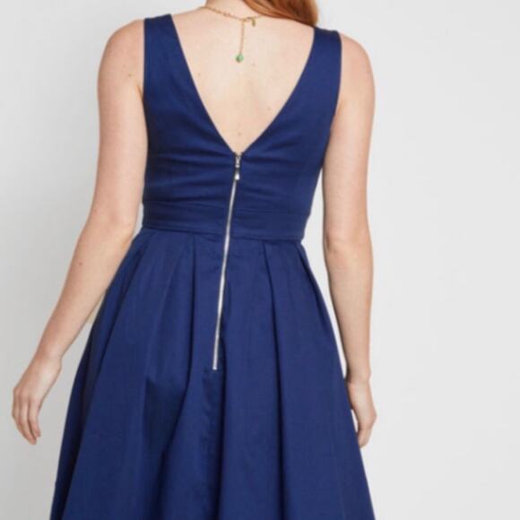 Modcloth Women's XS Fervour V-Neck 'Triumphantly' Blue Cocktail Dress VTG Style - Picture 2 of 12